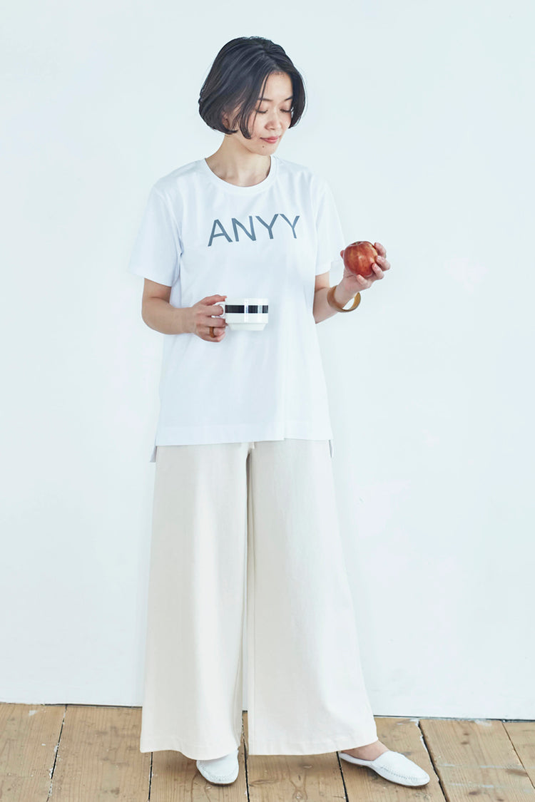 カットソーリラックスパンツ