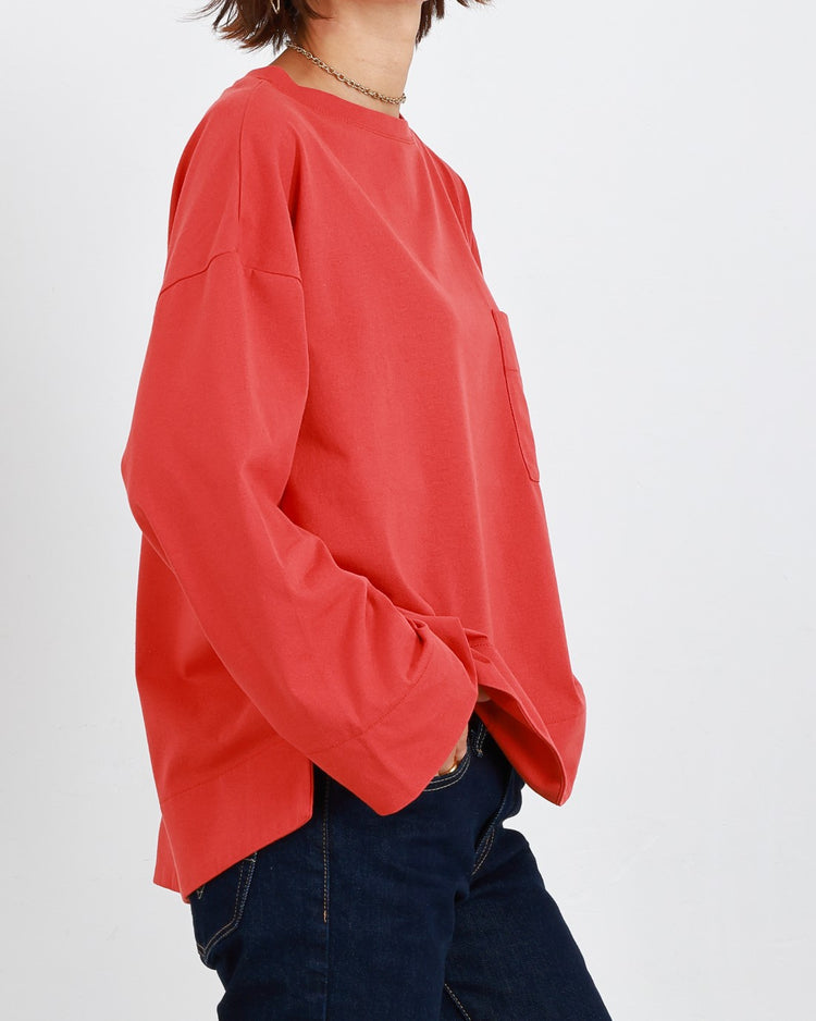 お洒落なフレアースリーブ デザインT