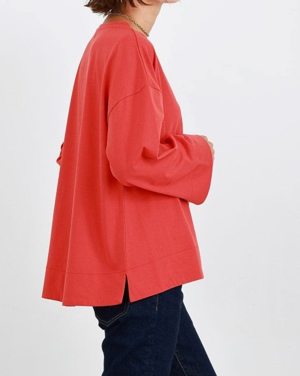 お洒落なフレアースリーブ デザインT