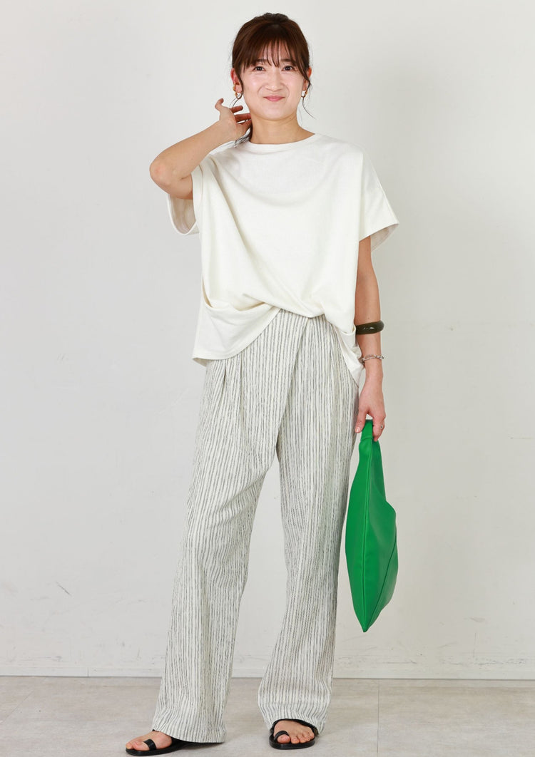 サスティナブル糸を使用した裏毛トップス