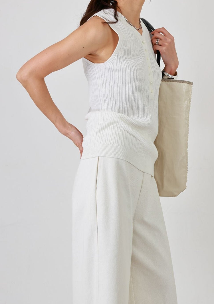 デイリーに着用するからこそ、環境を考えた気持ちの良い素材を纏たいと思い作りました