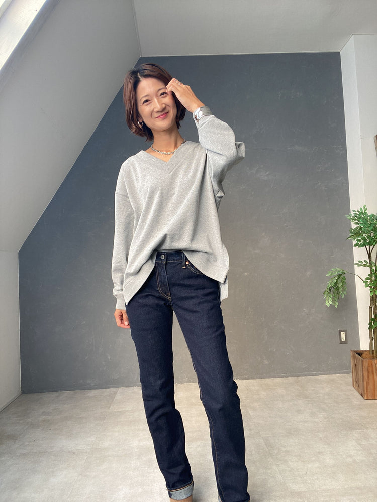 裏毛Ⅴネックプルオーバー