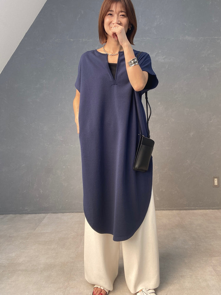 バサッと着れて超楽ちんカフタンドレス