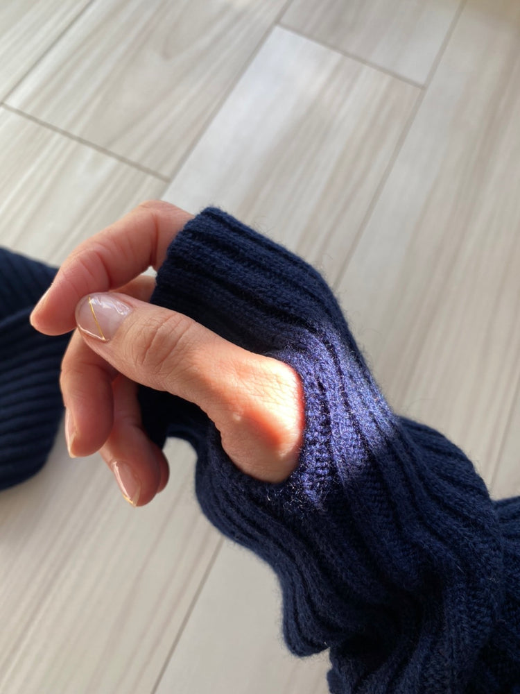 カシミヤ混のフワフワアームウォーマー