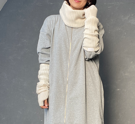 カシミヤ混のフワフワアームウォーマー